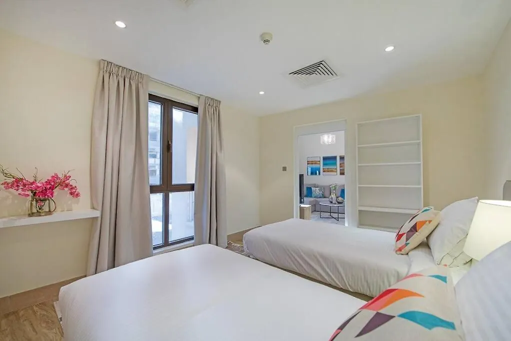Apartment First Class Walk To Dubai Mall From This Chic 2Br With Balcony Views