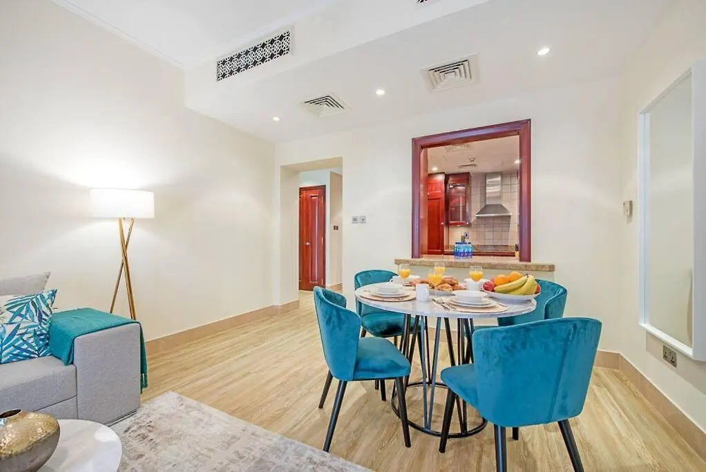 Apartment First Class Walk To Dubai Mall From This Chic 2Br With Balcony Views United Arab Emirates